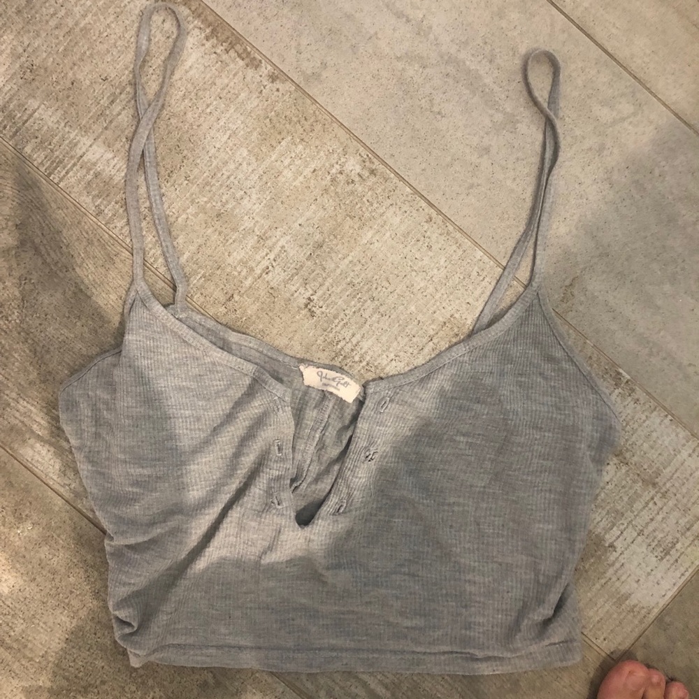 Grey tank